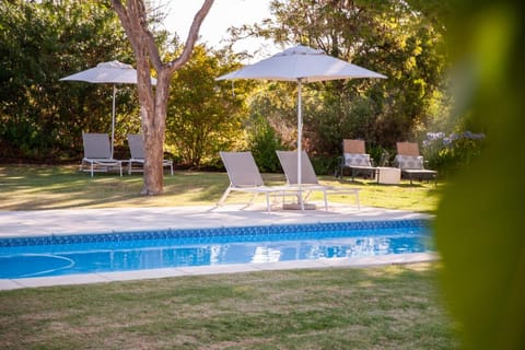 Pool view, Swimming pool, sunbed