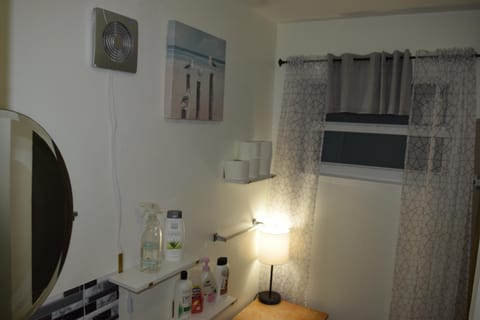 Drip Star Life Hostel Miami 3 Hostel in Golden Glades