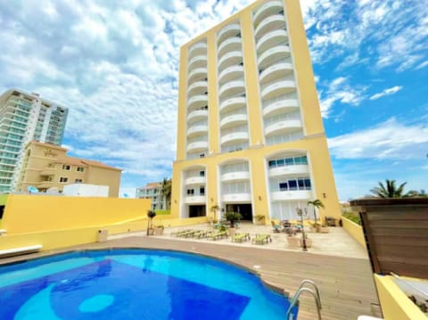 Property building, Pool view, Swimming pool