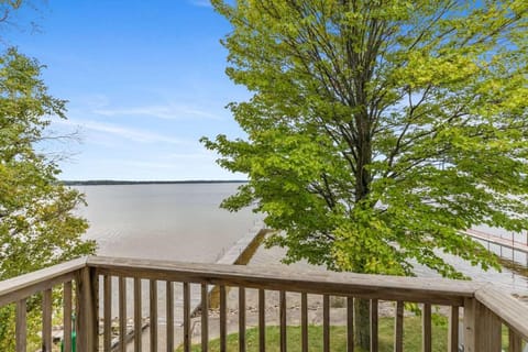 3 Comfort Combined Family Studios Inn in Michigan