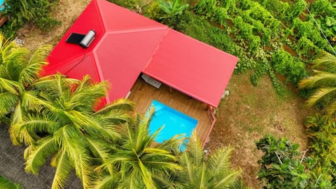 Property building, Natural landscape, Bird's eye view, View (from property/room), Pool view