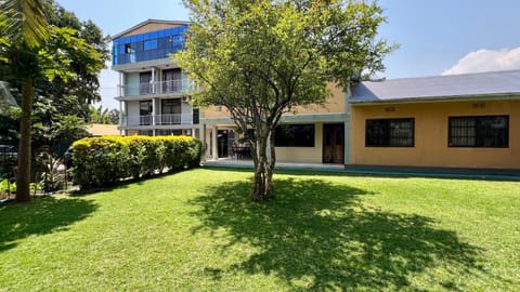 Property building, Day, Natural landscape, Garden, Garden view