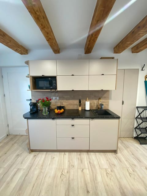 Blue House Apartment in Zadar