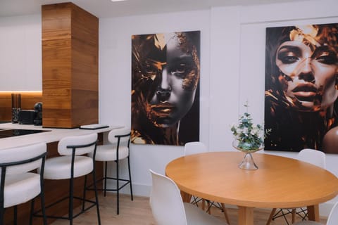 Elegancia y diseño en Vigo by CABANA Rentals Apartment in Vigo