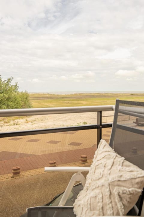 Appartement met 3 slaapkamers, terras en prachtig uitzicht Apartment in Knokke-Heist