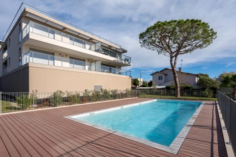 Les Voiles Blanches 126 By Avecoeur Apartment in Antibes