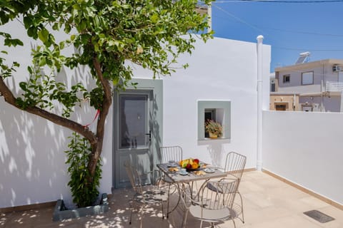 Property building, Patio, Day, View (from property/room), Balcony/Terrace