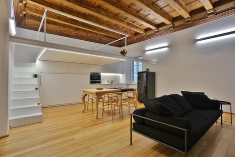 Kitchen or kitchenette, Living room, Seating area