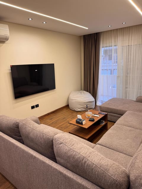 TV and multimedia, Seating area