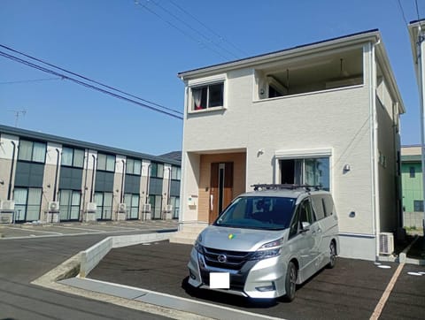 Property building, Parking
