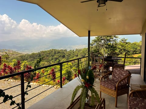 Patio, Day, Natural landscape, View (from property/room), Balcony/Terrace, Seating area, Dining area, Mountain view
