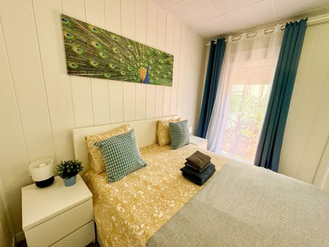 Sunny Terrace Apartment Apartment in Badalona