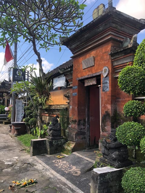 Rumah Wide Home Stay Vacation rental in Ubud