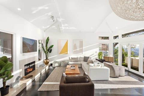 Six Senses by Stay Awhile Villas Villa in Beverly Hills