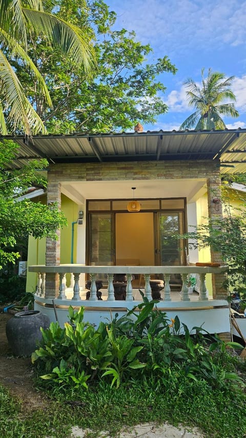 Property building, Balcony/Terrace
