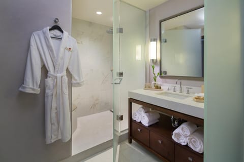 Shower, Toilet, Bathroom, Seating area