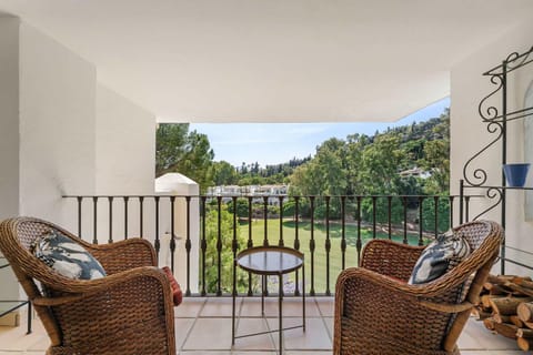 Beautiful Golfside Hideaway House in Marbella