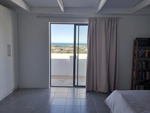 View (from property/room), Photo of the whole room