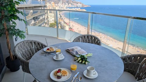 View (from property/room), Balcony/Terrace, Sea view
