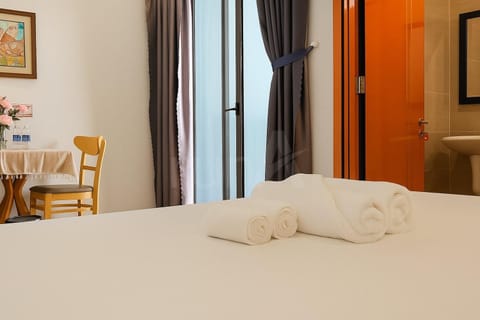 Bed, Balcony/Terrace
