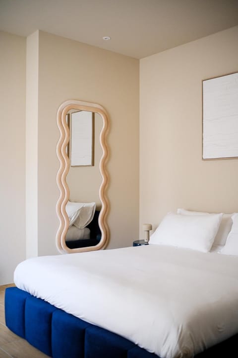 Premier Stay The Garden - 3 min walk to Benina Express Apartment in Province of Brescia