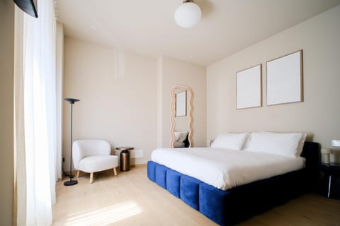 Premier Stay The Garden - 3 min walk to Benina Express Apartment in Province of Brescia