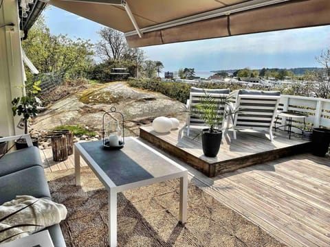 Patio, Day, View (from property/room), Balcony/Terrace, Seating area