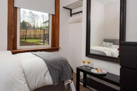 Dalziel House-3 bedroom Hamilton Apartment in Hamilton