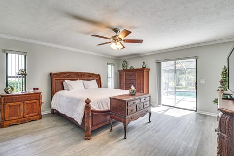 Golf Course Views! Home 10 Mi to Crystal River House in Florida