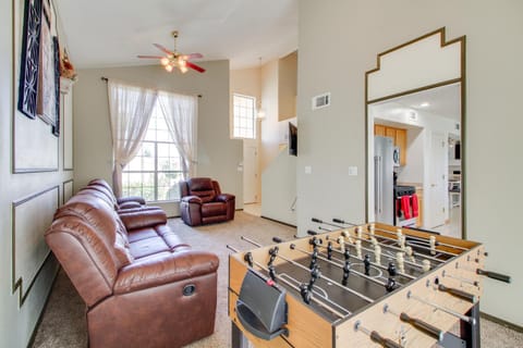 Explore ABQ and Rancho Rio Family Home with Patios! House in Corrales