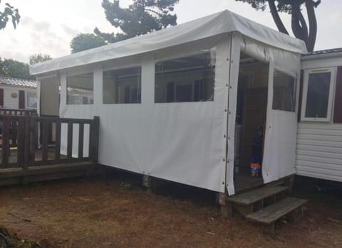 Mobil home 3 chambres Sud finistère Campground/ 
RV Resort in Clohars-Carnoët