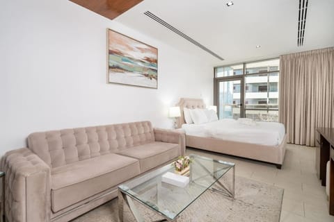 Bed, Photo of the whole room, Seating area