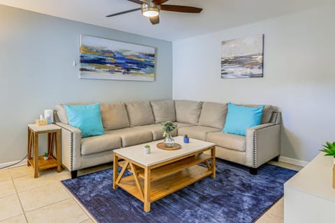 Steps to Park Dog-Friendly Condo in Conyers! Apartment in Conyers