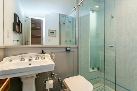 Garden Leblon - 2 quartos na quadra da praia! Apartment in Rio de Janeiro