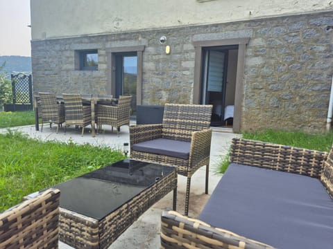 Patio, Garden view