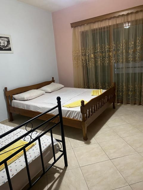 Emanuel Apartment in Sarandë