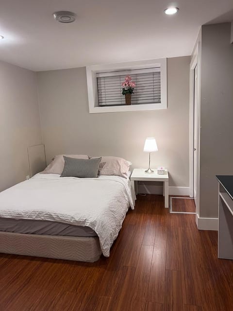 Vancouver Comfort Home 10 min to YVR airport, Close to Downtown Vacation rental in Vancouver