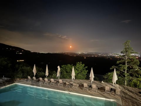 Night, Natural landscape, Pool view