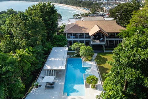 Property building, Natural landscape, Garden, Beach, Pool view, Sea view, Swimming pool