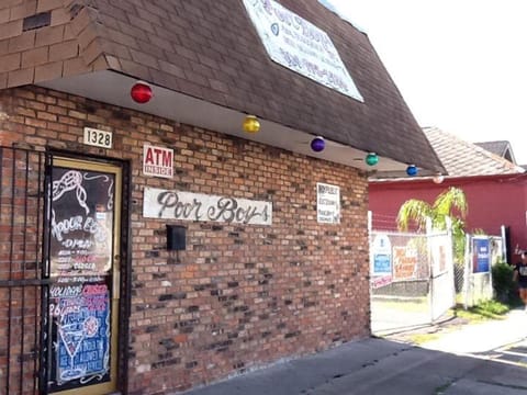 Cute 1bed steps from French Q and Jazz venues Apartment in Garden District