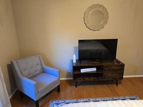 Charming Contemporary Home Vacation rental in Vestavia Hills