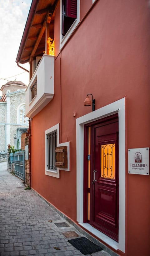 Property building, Neighbourhood, Street view