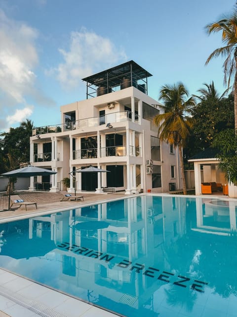 Property building, Pool view, Swimming pool
