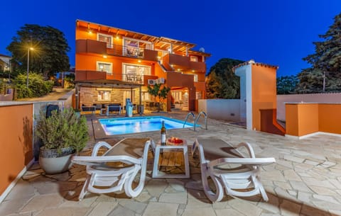 Apartments Larst Apartment in Medulin