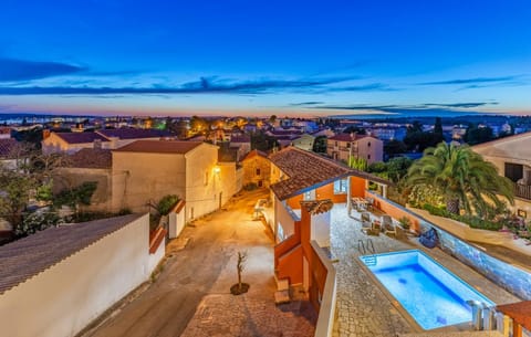 Apartments Larst Apartment in Medulin