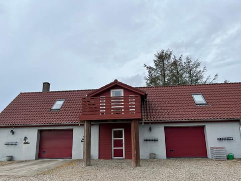 Stor lejlighed i landlige omgivelser Apartment in Central Denmark Region