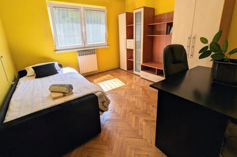 Bed, Bedroom