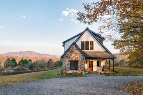 Property building, Natural landscape, Mountain view