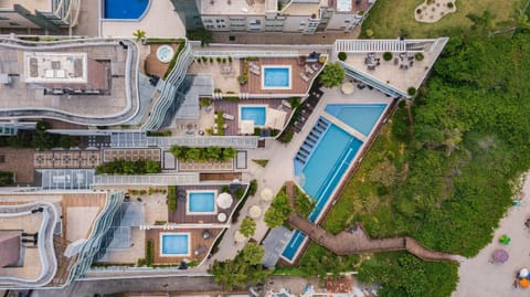 Beach, Swimming pool