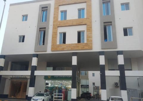 Property building, Day, Location